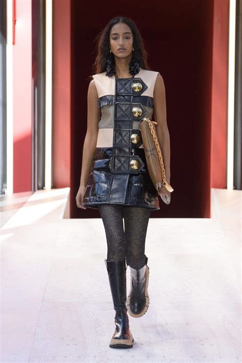 louis vuitton giche|BAZAAR Editor’s Picks: Best Looks From Louis Vuitton .